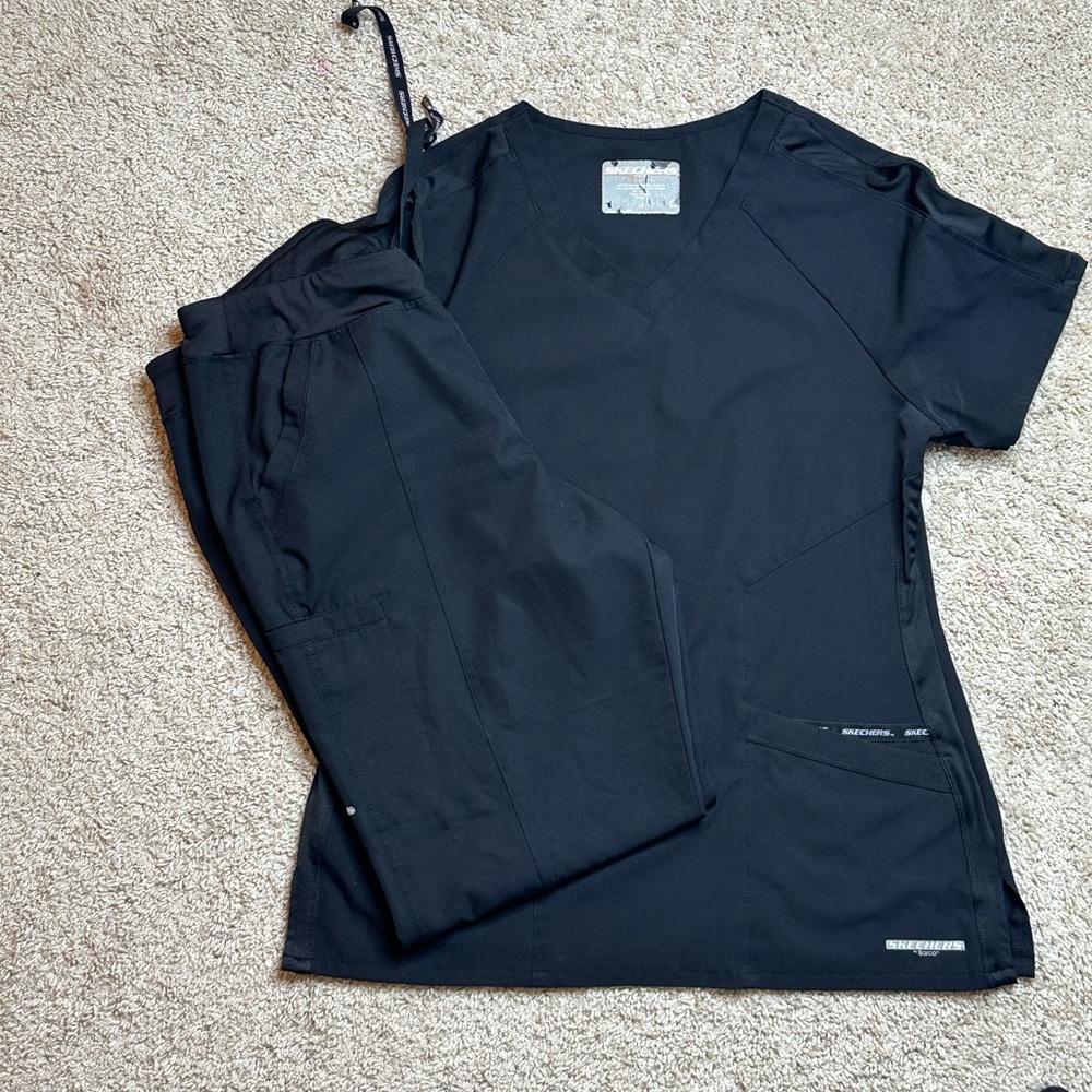 COPY - Sketchers Scrub Set (Medium)